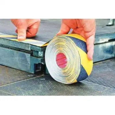 RUBAN ADHÉSIF ANTIDÉRAPANT JAUNE/NOIR 50MM*15M TESA TESA - 3