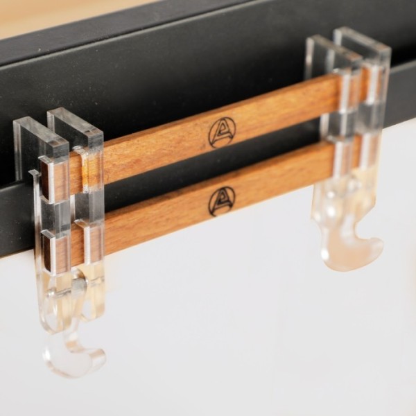 PAIRE ACCROCHES EN BOIS POUR USTENSILES QUARTELLO