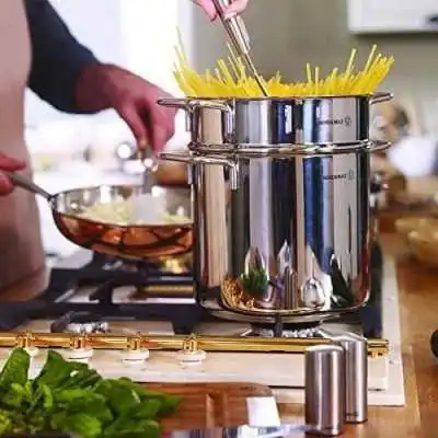 MARMITE À SPAGHETTI PERLA EN INOX 5.6 LITRES KORKMAZ KORKMAZ - 3