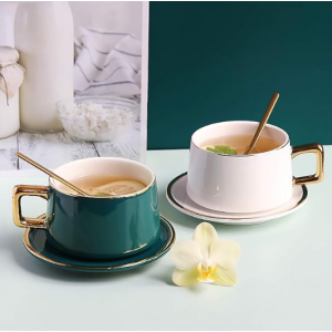 TASSE EN CÉRAMIQUE AVEC SOUCOUPE ET CUILLÈRE COULEURS  - 4