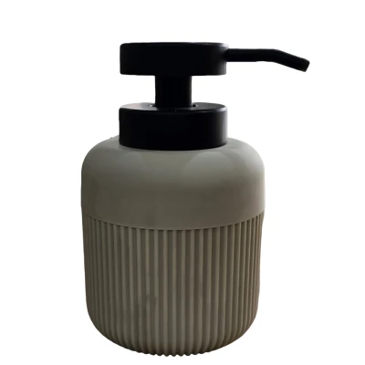 MINI DISTRIBUTEUR DE SAVON LIQUIDE EN PLASTIQUE 340ML COULEURS - 1