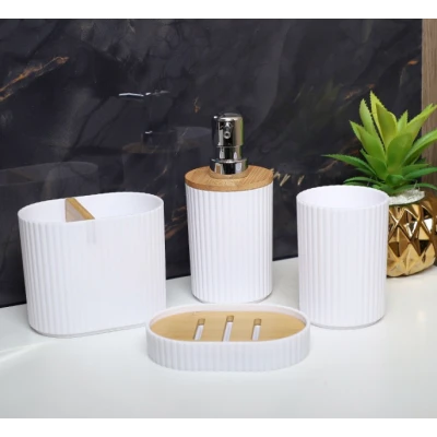 ENSEMBLE DE 4 ACCESSOIRES DE SALLE DE BAIN EN PLASTIQUE ET BOIS - 2