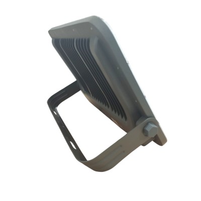 PROJECTEUR LED 150W IP65 LUMIÈRE BLANCHE RADIANCE RADIANCE LIGHTING - 1 PROJECTEUR LED 150W IP65 LUMIÈRE BLANCHE RADIANCE RADIANCE LIGHTING - 1