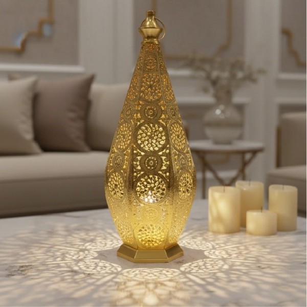 LANTERNE LED DÉCORATIVE "FANOUS RAMADAN" EN MÉTAL DORÈ 19*40CM