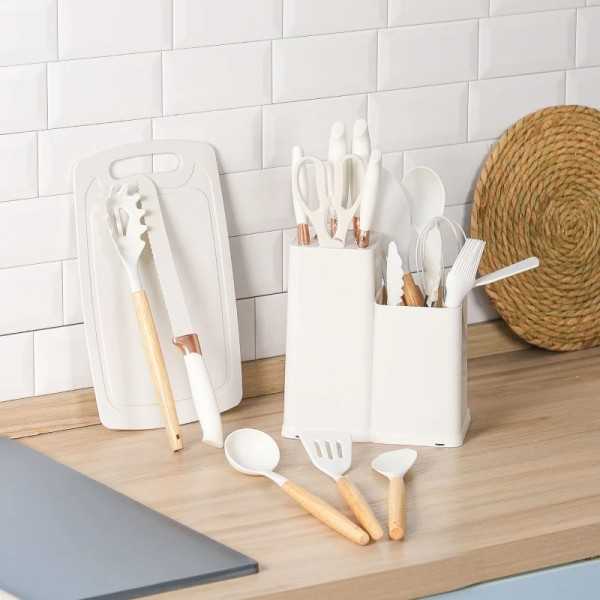 SET D'USTENSILES DE CUISINE 19 PIECES EN SILICONE + PLANCHE