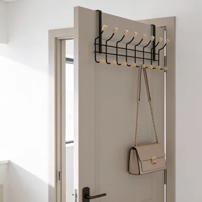 PORTE-MANTEAU SUSPENDU À LA PORTE