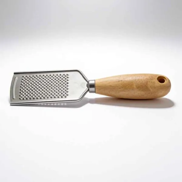 RÂPE À FROMAGE 24CM AVEC MANCHE EN BOIS 99-2/106