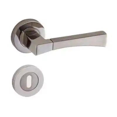POIGNEE DE PORTE AVEC ROSACE SIMGE TROU DE CLE SATINE-CHROME DOGANLAR