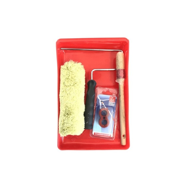 LOT DE 4 OUTILS DE PEINTURE CRISTAL