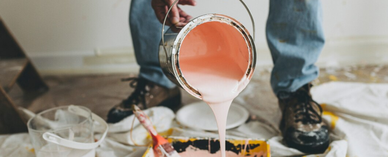 Intempéries et murs extérieurs : quelles peintures et traitements choisir ?